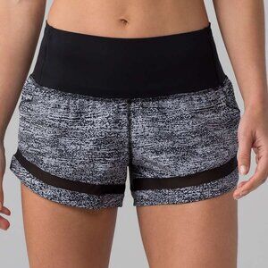 Lululemon Pace Perfect Short 3" inseam Air Time White / Black – VEUC Size 8